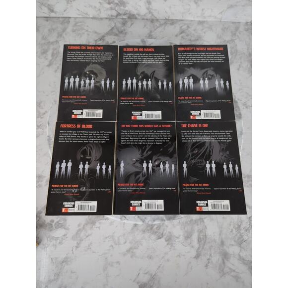 Attack on Titan Manga Graphic Novel Bundle Vol 1 - 14 Books Hajime Isayama - Picture 5 of 8